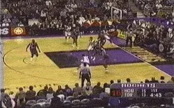 优游国际ub8登录谣言板]NBA官方：祝7届全明星2届得分王的麦克格雷迪诞辰欢愉(图8)
